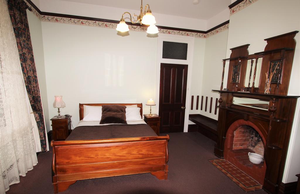 Orana House Bed & Breakfast Хоубарт Екстериор снимка